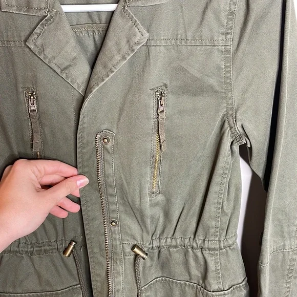 Green Jacket - Picture 2 of 2